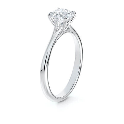 De Beers Forevermark Icon™ Round Diamond Solitaire Engagement Ring 18K